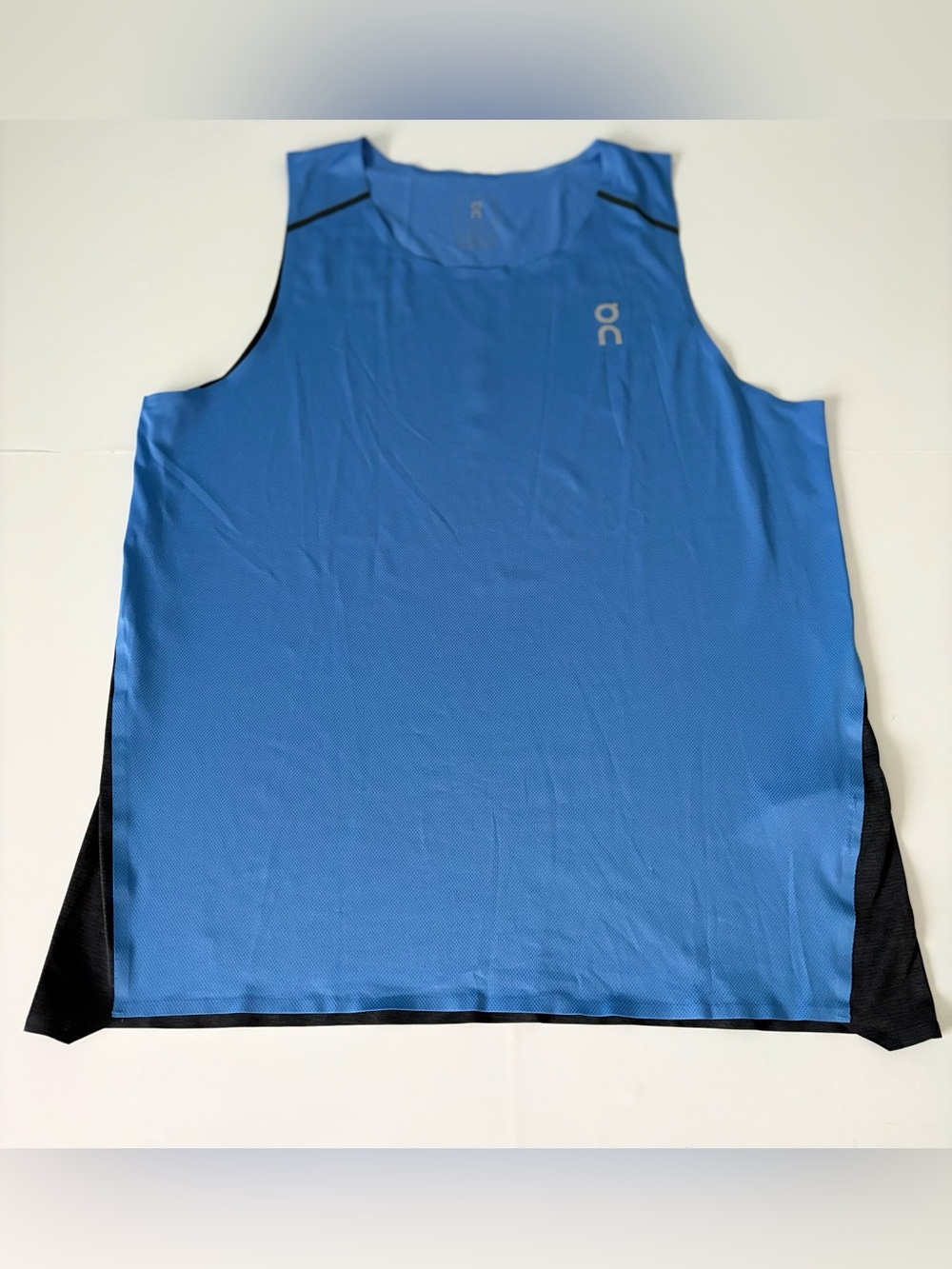 On Running Men’s Tank Top Size M Blue Performance Athletic Running Tank